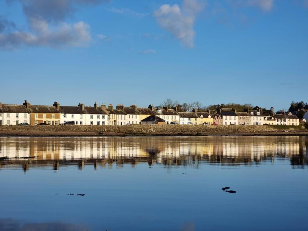 Апартаменты Harbourside Garlieston Экстерьер фото